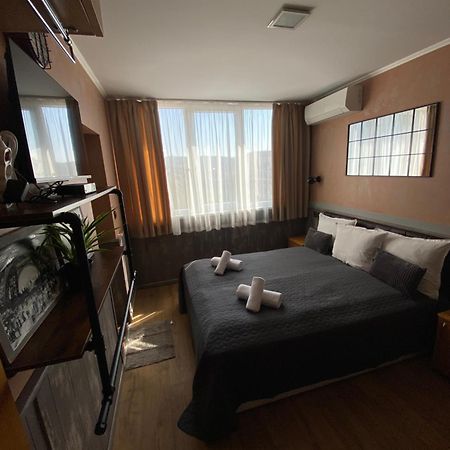 City Hotel Veliko Tŭrnovo Exterior photo